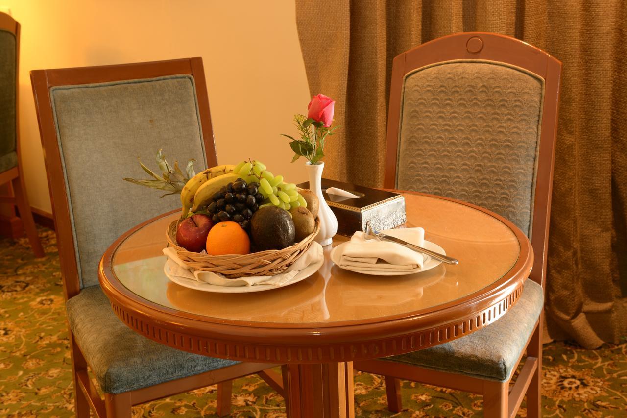 Phoenicia Hotel マナーマ エクステリア 写真